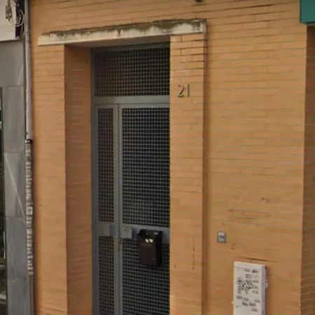 Apartamento Virgen De La Victoria Seville Exterior photo